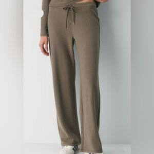 Aritzia Wafflex Pants